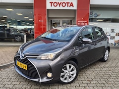 Toyota Yaris - 1.5 Hybrid Dynamic | Trekhaak Afn. | Navi | Keyless Entry/Start