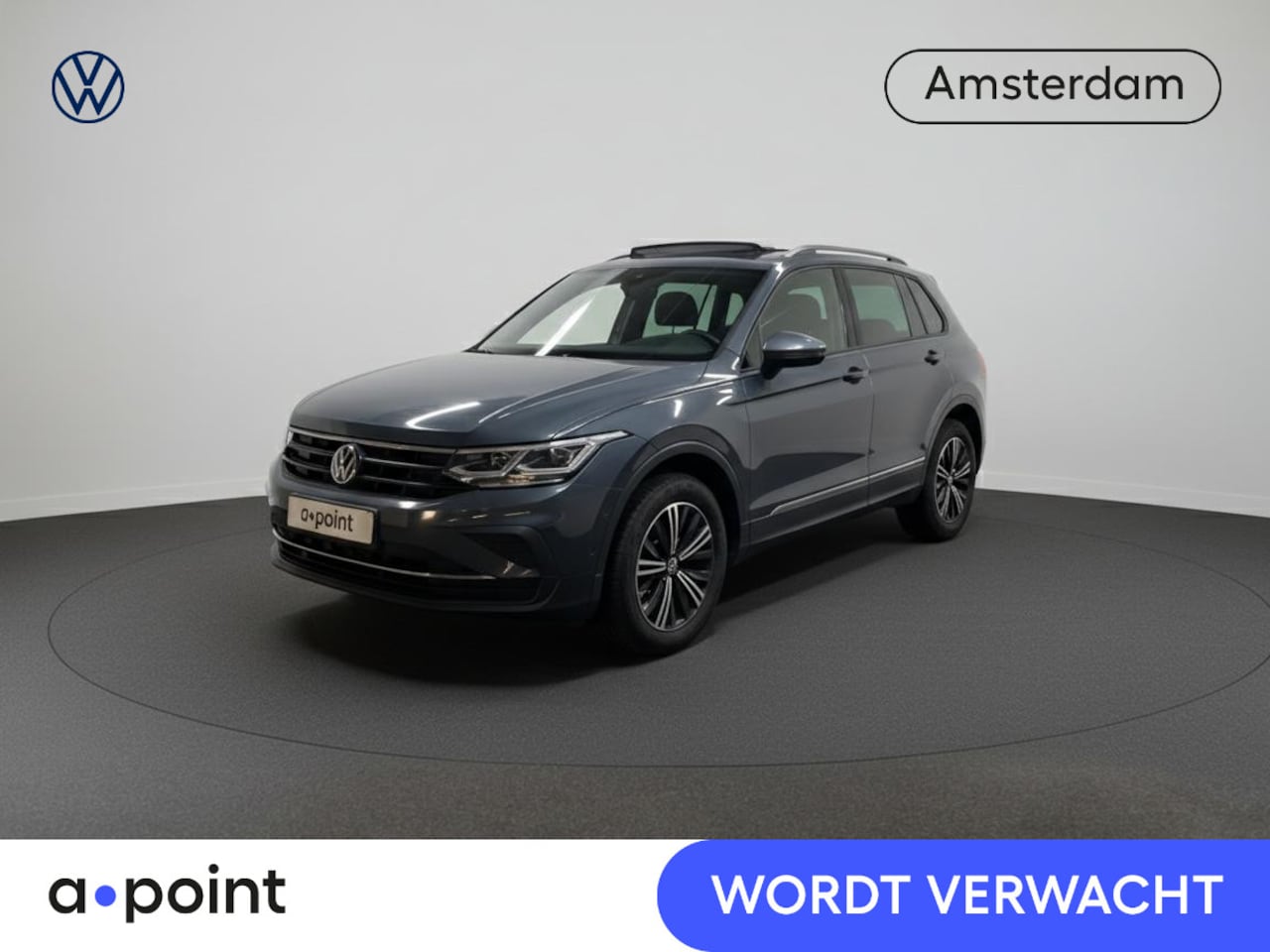 Volkswagen Tiguan - 1.4 TSI eHybrid Life/Active 245 pk Automaat (DSG) | Navigatie | Panoramadak | Parkeersenso - AutoWereld.nl