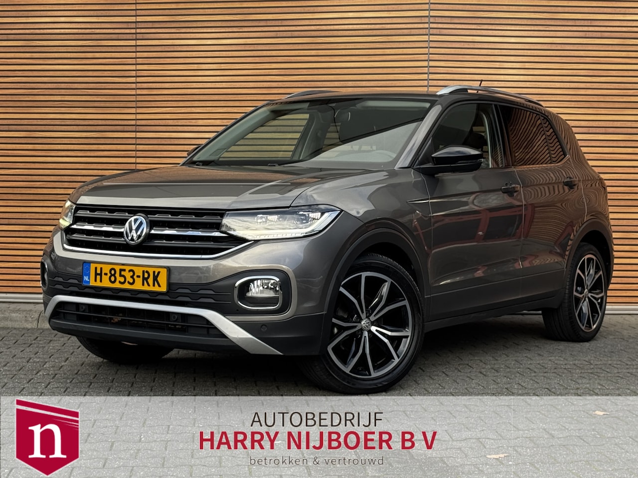 Volkswagen T-Cross - 1.0 TSI Style Parkeerhulp V+A / Carplay / Navigatie - AutoWereld.nl