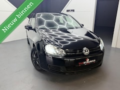 Volkswagen Golf - 1.4 DBriem LED CARPLAY PDC VOOR+ACHTER