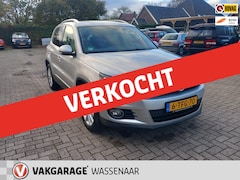 Volkswagen Tiguan - 1.4 TSI Sport&Style 161pk automaat trekh pano