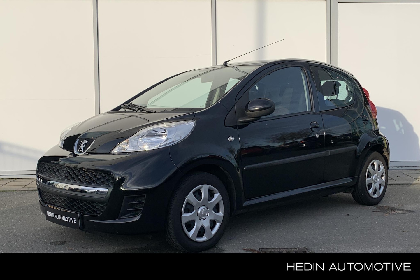 Peugeot 107 - 1.0-12V Sublime 5drs. | Airco | 1ste eigenaar | Centr. Verg.+Afstandbediening | Elektrisch - AutoWereld.nl