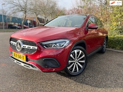 Mercedes-Benz GLA-Klasse - 250 e Progressive I Panorama Dak I Sfeerverlichting I Apple Carplay