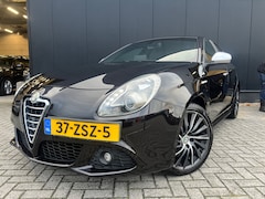 Alfa Romeo Giulietta - 1.4 T Exe Automaat/Leer/Navi/18'Lmv/TopOnderhouden