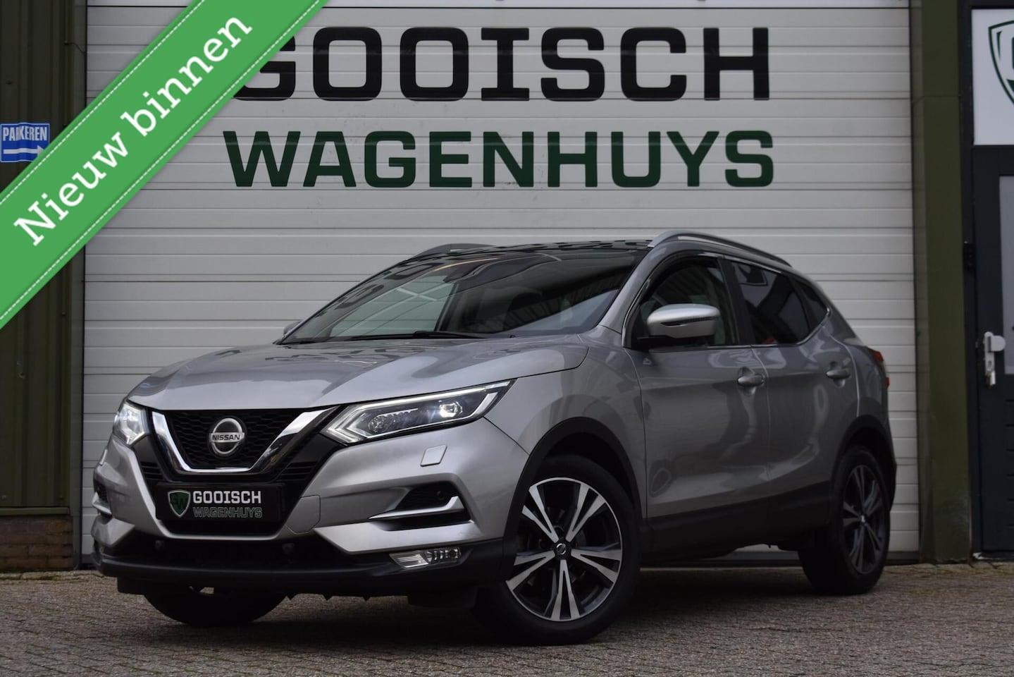 Nissan Qashqai - 1.3 DIG-T N-Connecta| Trekhaak | Stoelverwarming | Camera | - AutoWereld.nl