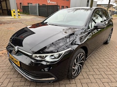 Volkswagen Golf - 1.5 eTSI Style 2021 AUT Sfeerverlichting