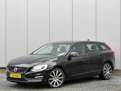 Volvo V60 - 2.0 T4 Kinetic Xenon / Trekhaak / Navi / Bluetooth
