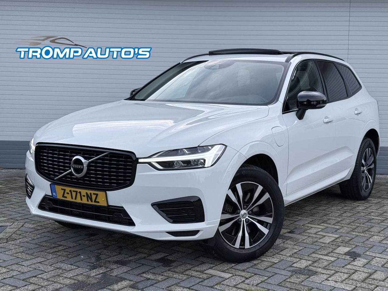 Volvo XC60 - 2.0 Recharge T6 AWD R-Design|PANO|T.HAAK|ACC|PILOT ASSIST|CAMERA| - AutoWereld.nl
