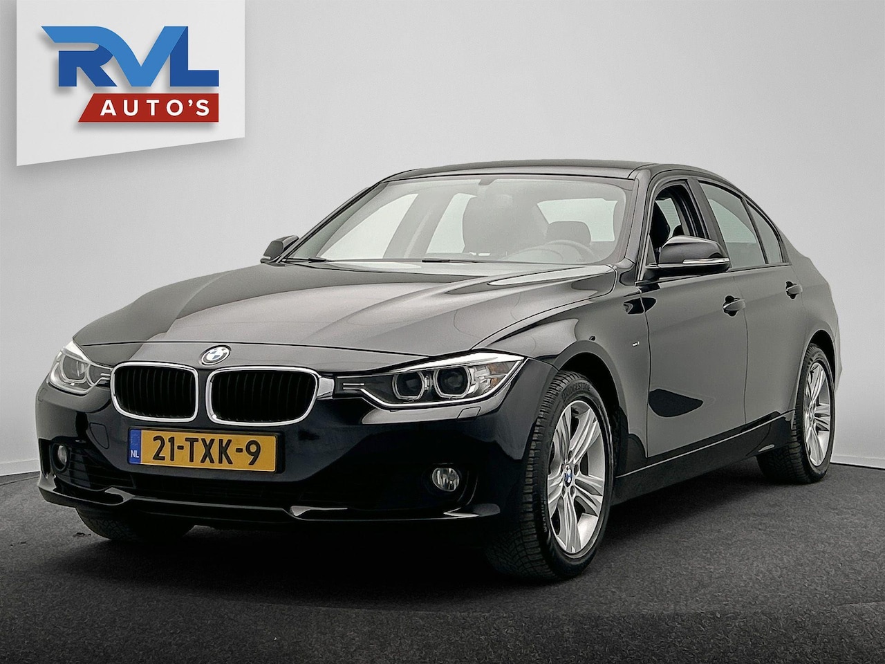 BMW 3-serie - 320i High Executive Automaat * 1e Eigenaar * Origineel Nederlands * Climate Cruise Control - AutoWereld.nl