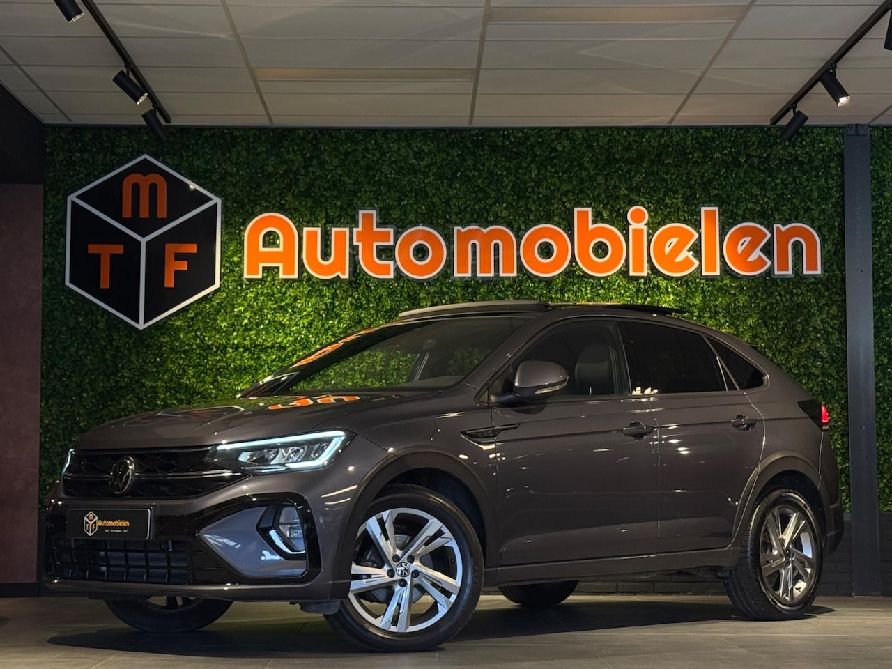 Volkswagen Taigo - 1.0 TSI 2x R-Line 150 PK |PANO|IQ.LIGHTS|ACC|LANEASS.|SFEERVERLICHTING - AutoWereld.nl