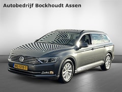 Volkswagen Passat Variant - 1.4 TSI ACT Connect Series | Navigatie | Stoelverwarming