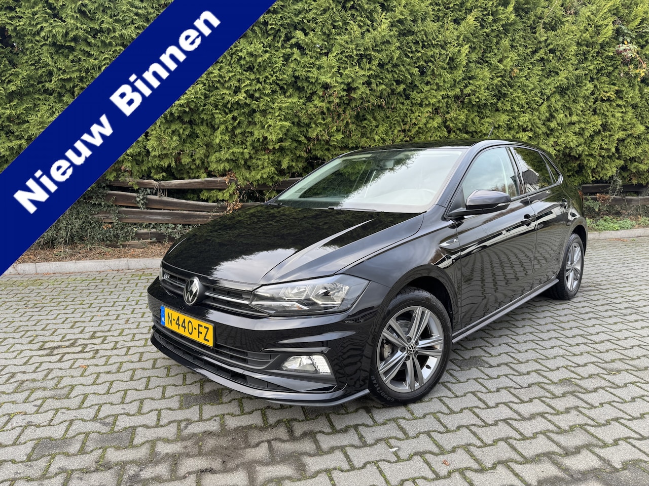 Volkswagen Polo - 1.0 TSI R-Line Edition Automaat, Navi, Adapt. Cruise, DAB - AutoWereld.nl