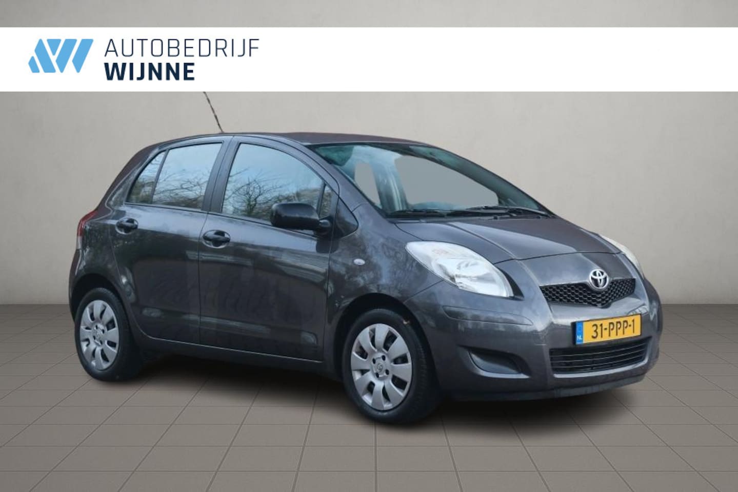 Toyota Yaris - 1.3 VVTi 100pk 5-drs Comfort | Airco | Elektrische ramen | Trekhaak - AutoWereld.nl