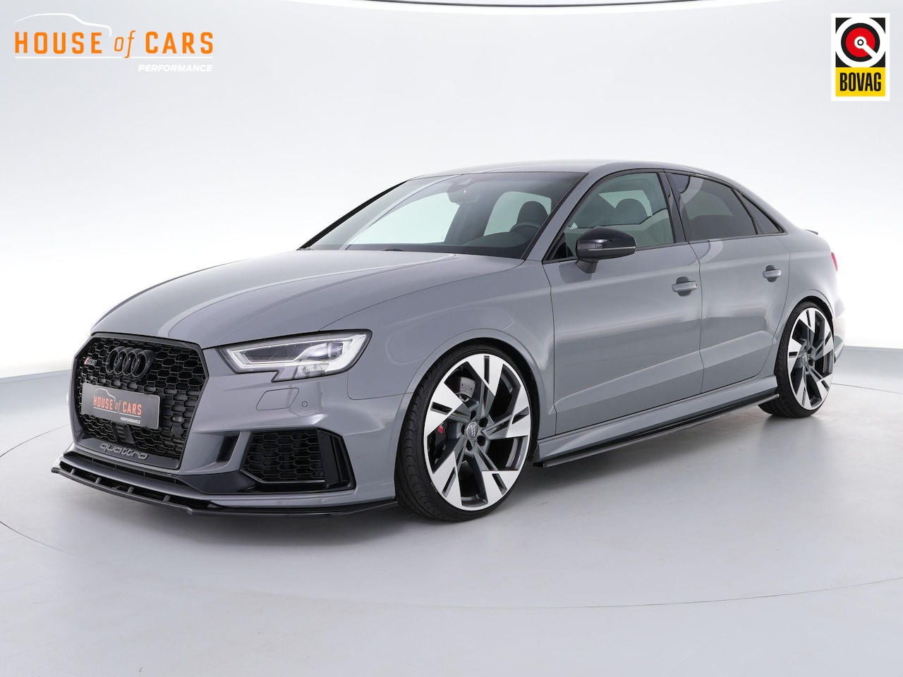 Audi RS3 - Limousine 2.5 460pk TFSI quattro |APR stage 1|APR carbon air intake|Akrapovic|RS-stoelen|B - AutoWereld.nl