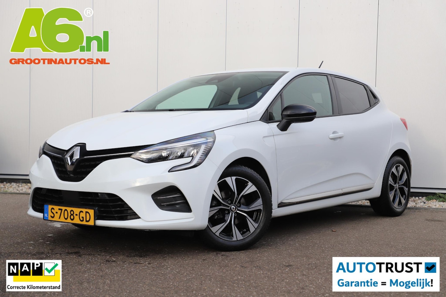 Renault Clio - 1.0 TCe 90 Evolution 6-bak 16 inch LMV Carplay Android Navigatie Camera Rijstrooksensor Ai - AutoWereld.nl