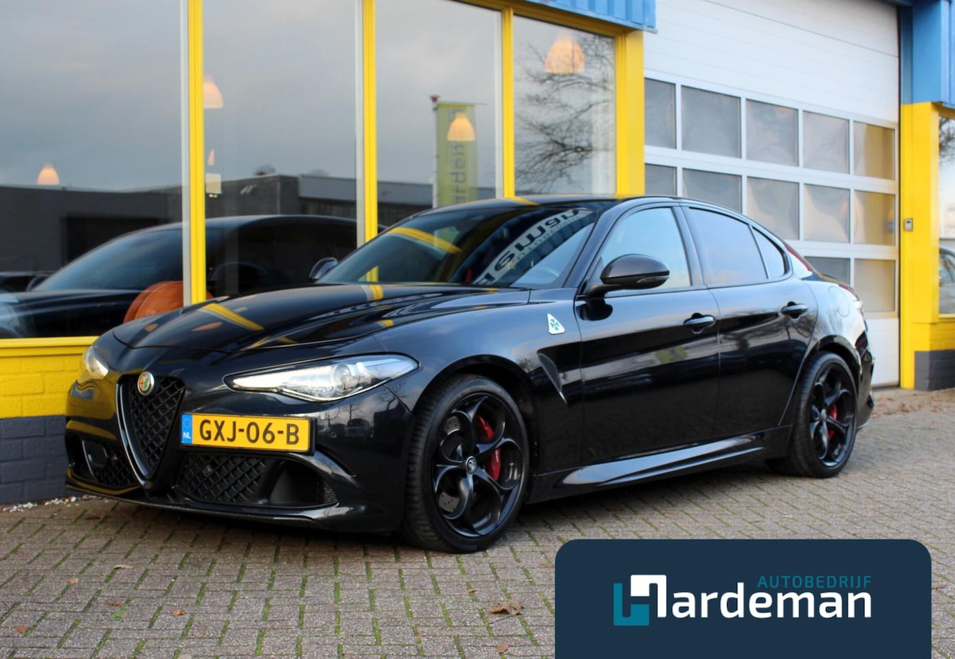 Alfa Romeo Giulia - 2.9 V6 Quadrifoglio 2.9 V6 Quadrifoglio - AutoWereld.nl