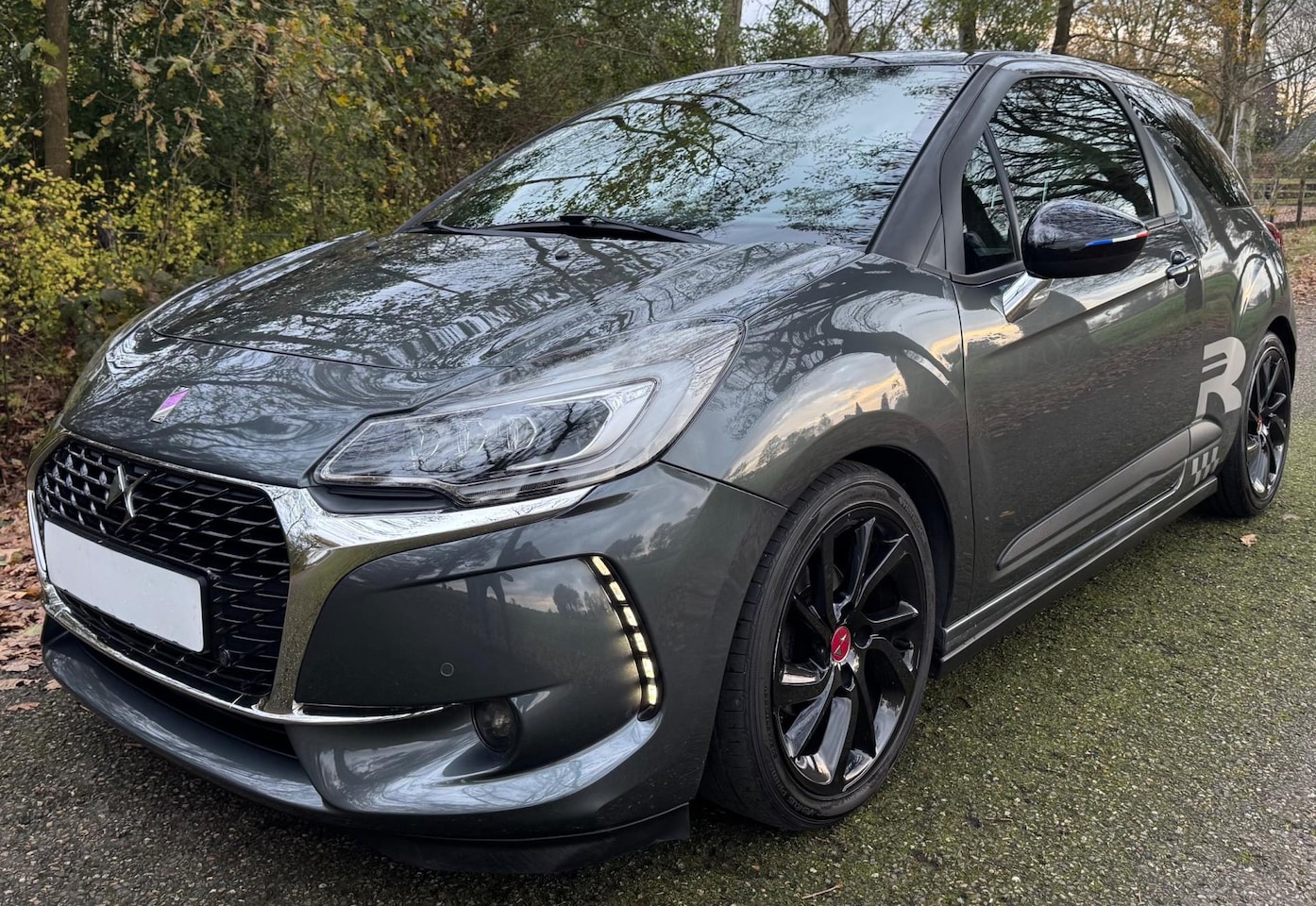 DS 3 Cabrio - 1.2 Performance RACING 2017 110PK ERG MOOIE AUTO - AutoWereld.nl