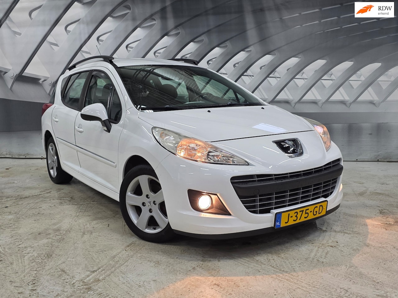 Peugeot 207 SW - 1.4 VTi Sportium 1.4 VTi Sportium - AutoWereld.nl