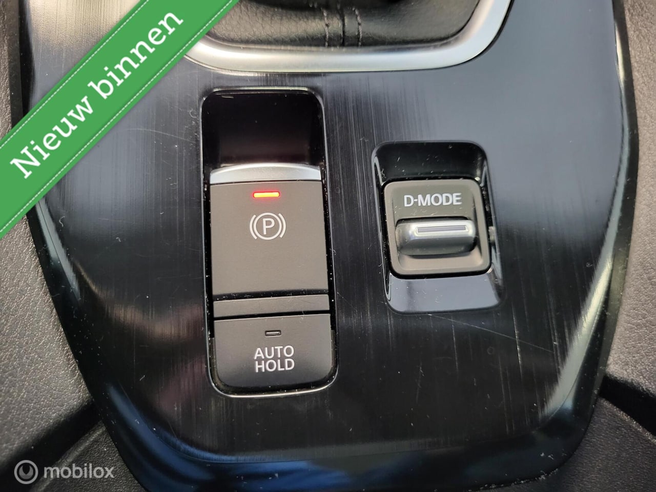 Nissan Qashqai - 1.3 MHEV Urban Pack *NL, 1e EIG, NAVI, PANO, 360 CAMERA, TRKHK, RIJKLAARPRIJS!*