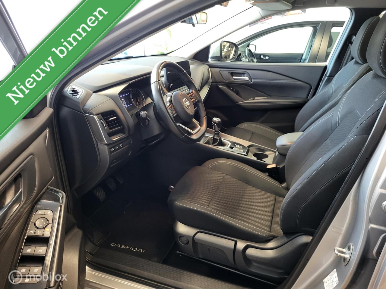 Nissan Qashqai - 1.3 MHEV Urban Pack *NL, 1e EIG, NAVI, PANO, 360 CAMERA, TRKHK, RIJKLAARPRIJS!*