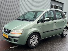 Fiat Idea - 1.4 16v Dynamic Plus