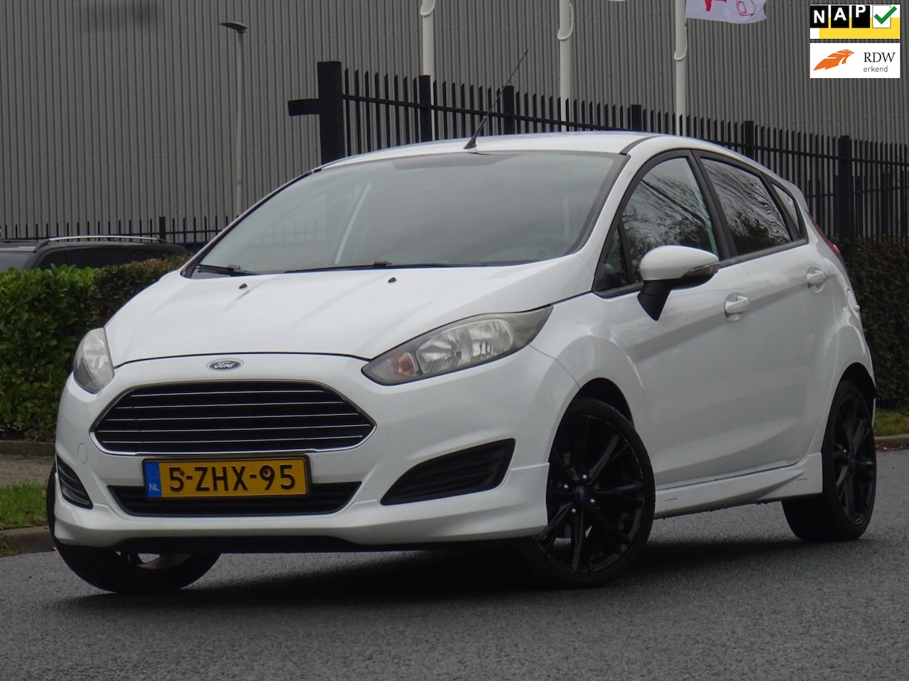 Ford Fiesta - 1.0 EcoBoost Hot Hatch 5DRS 1-EIGENAAR NAVI/APK - AutoWereld.nl