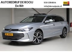 Volkswagen Passat Variant - 1.5 eTSI Elegance Navigatie | Panoramadak | H.U.D. | 18" Velgen