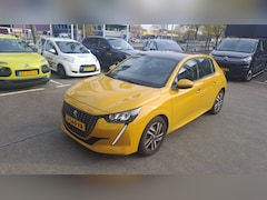 Peugeot 208 - 1.2 PureTech Allure | PANORAMADAK | VERWARMBARE STOELEN | PARKEERSENSOREN | LM VELGEN |