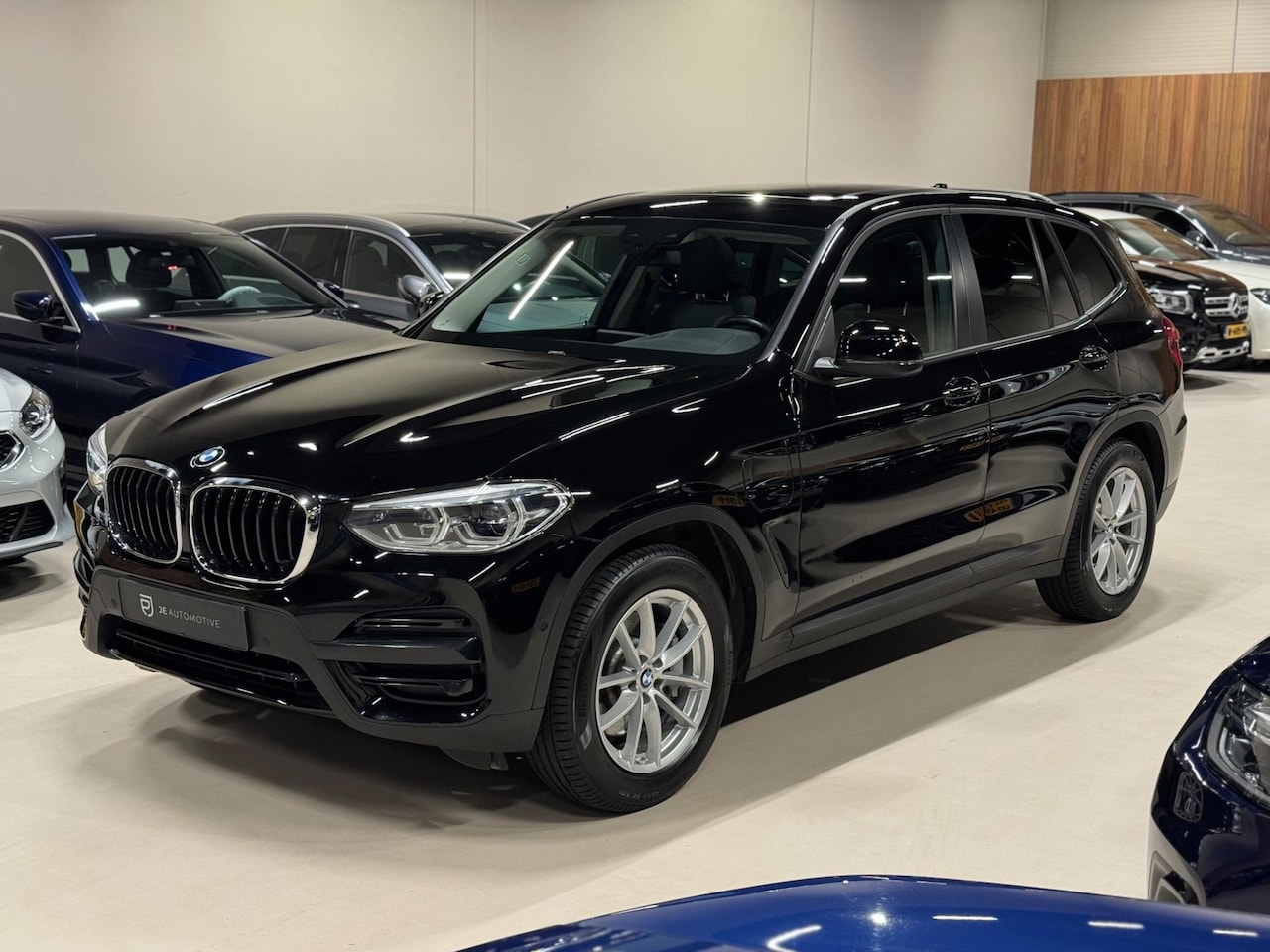 BMW X3 - 30e xDrive 30e X-Drive, Pano, Apple Carplay, Voll Led, Clima, Navi, Multistuur, Camera, PDC, Cruise, - AutoWereld.nl