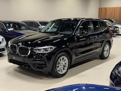 BMW X3 - 30e X-Drive, Pano, Apple Carplay, Voll Led, Clima, Navi, Multistuur, Camera, PDC, Cruise,