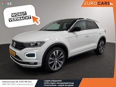 Volkswagen T-Roc - 1.5 TSI 150pk DSG United R-Line | Navigatie | 19"Lichtmetalen velgen | Digitale Cockpit |