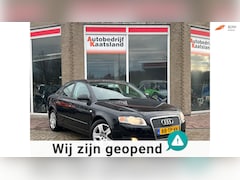 Audi A4 Limousine - 1.8 Turbo Pro Line Business - Zeer netjes - Leder - Cruise - Clima