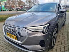 Audi e-tron - E-tron 50 quattro Launch edition plus 71 kWh Panodak leder Nieuwstaat