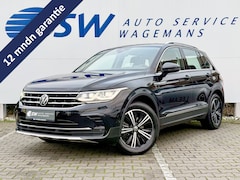 Volkswagen Tiguan - 1.5 TSI Elegance | Trekhaak | ACC | IQ Light | DAB+ | HUD | 18 inch