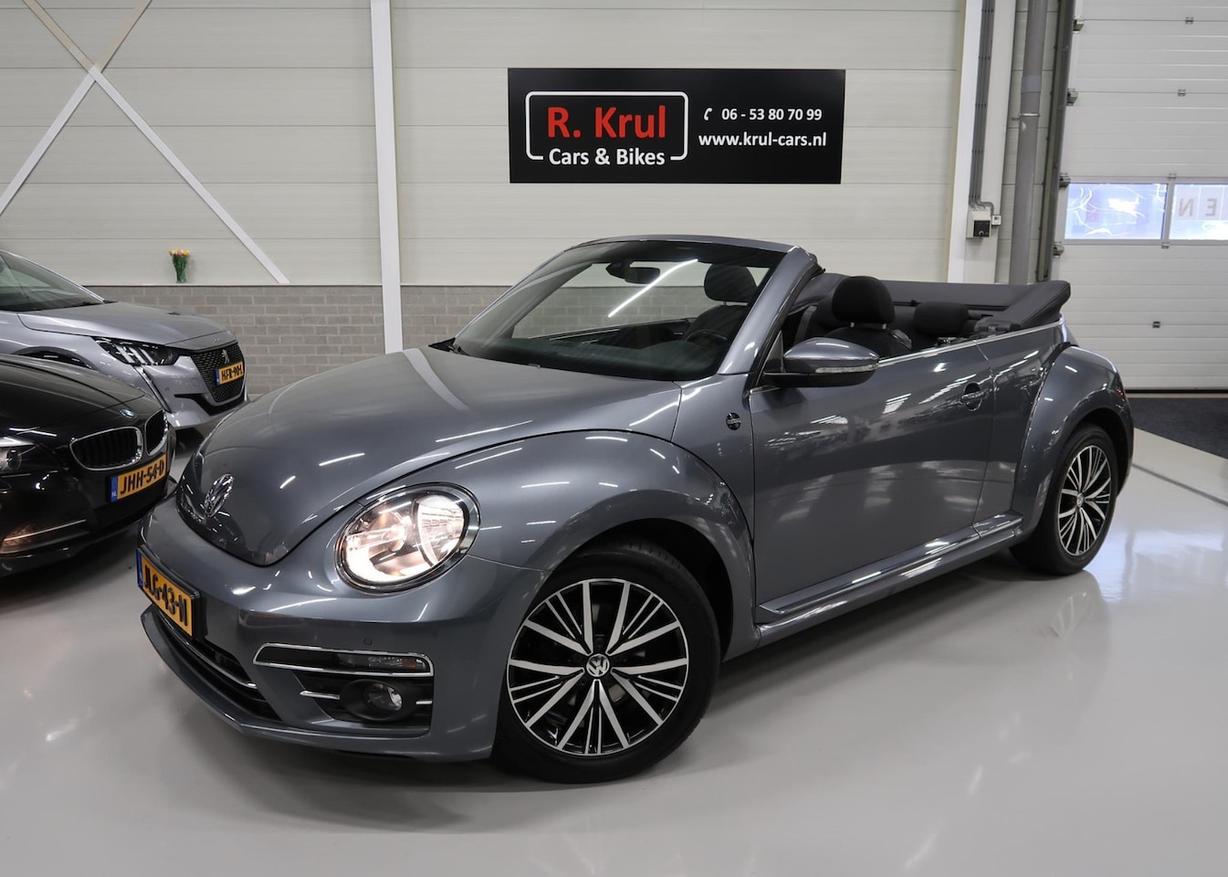 Volkswagen Beetle Cabriolet - 1.2 TSI Sound 2018 App connect Navigatie Stoelverwarming Cruise control Sportvelgen 17 inc - AutoWereld.nl