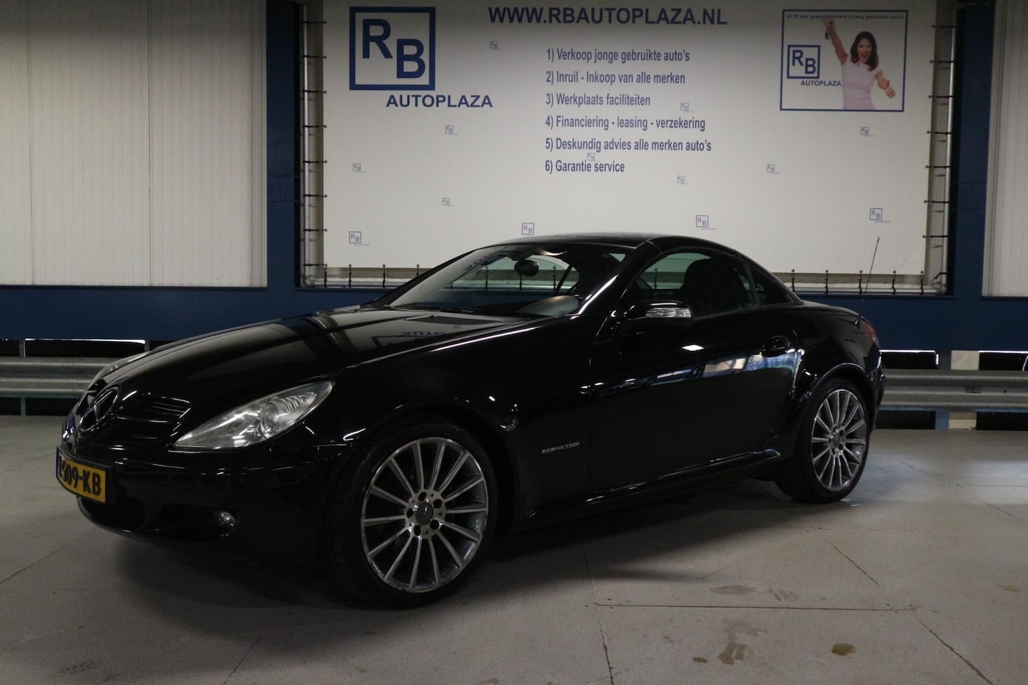 Mercedes-Benz SLK-klasse - 200 K. Automaat / Black on Black ! ! ! - AutoWereld.nl