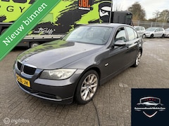 BMW 3-serie - 318i Business Line airco EXPORTPRIJS