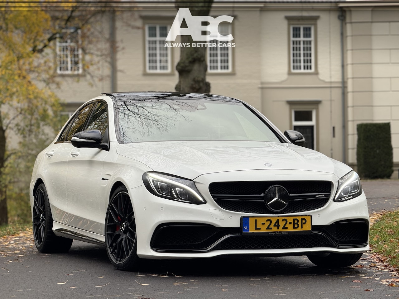 Mercedes-Benz C-klasse - AMG 63 S Akrapovic - AutoWereld.nl