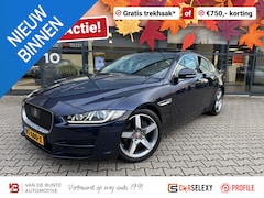 Jaguar XE - 2.0 D Portfolio *Schuif-/Kanteldak & Trekhaak
