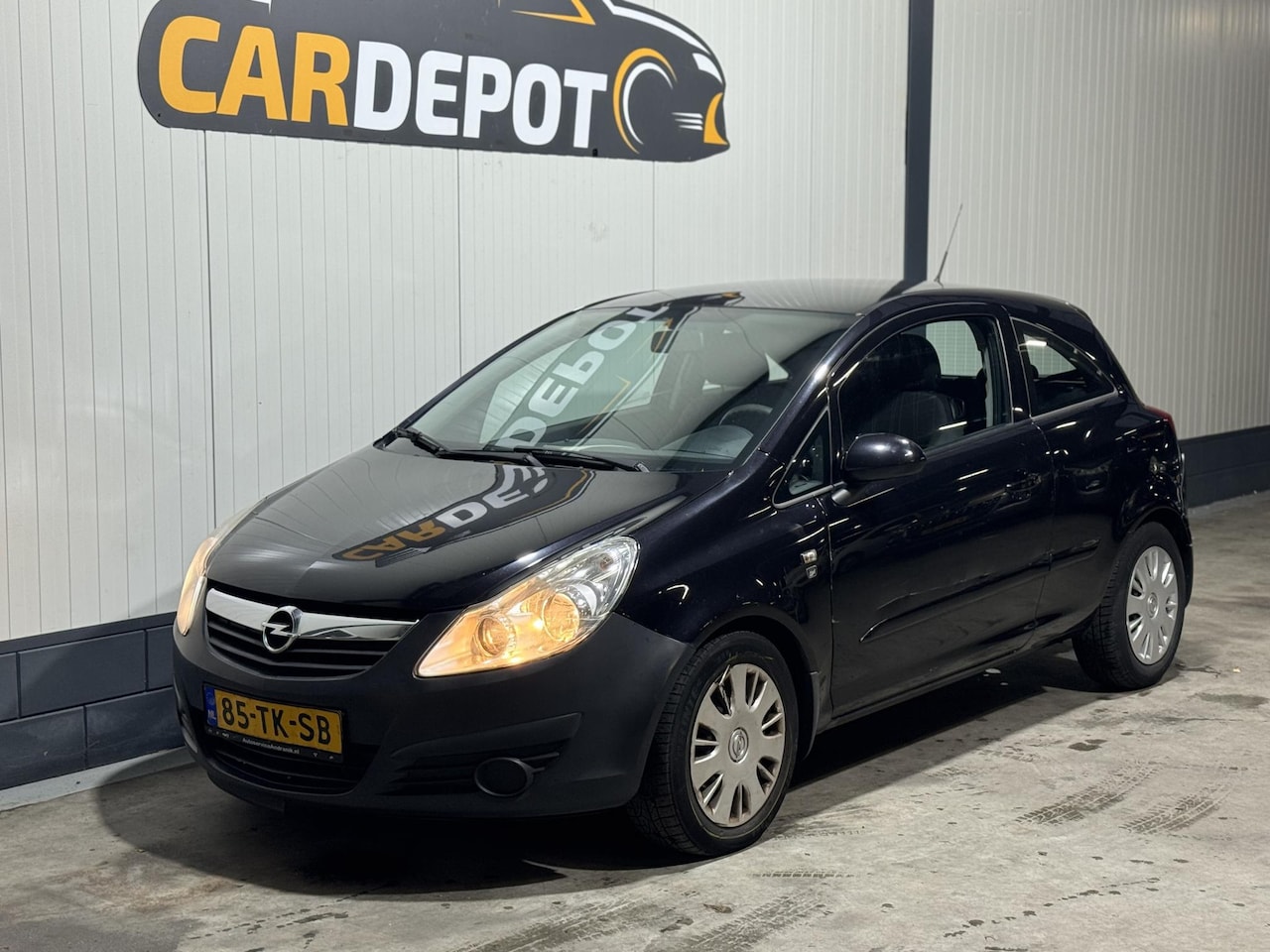 Opel Corsa - 1.2-16V Enjoy 1.2-16V Enjoy - AutoWereld.nl