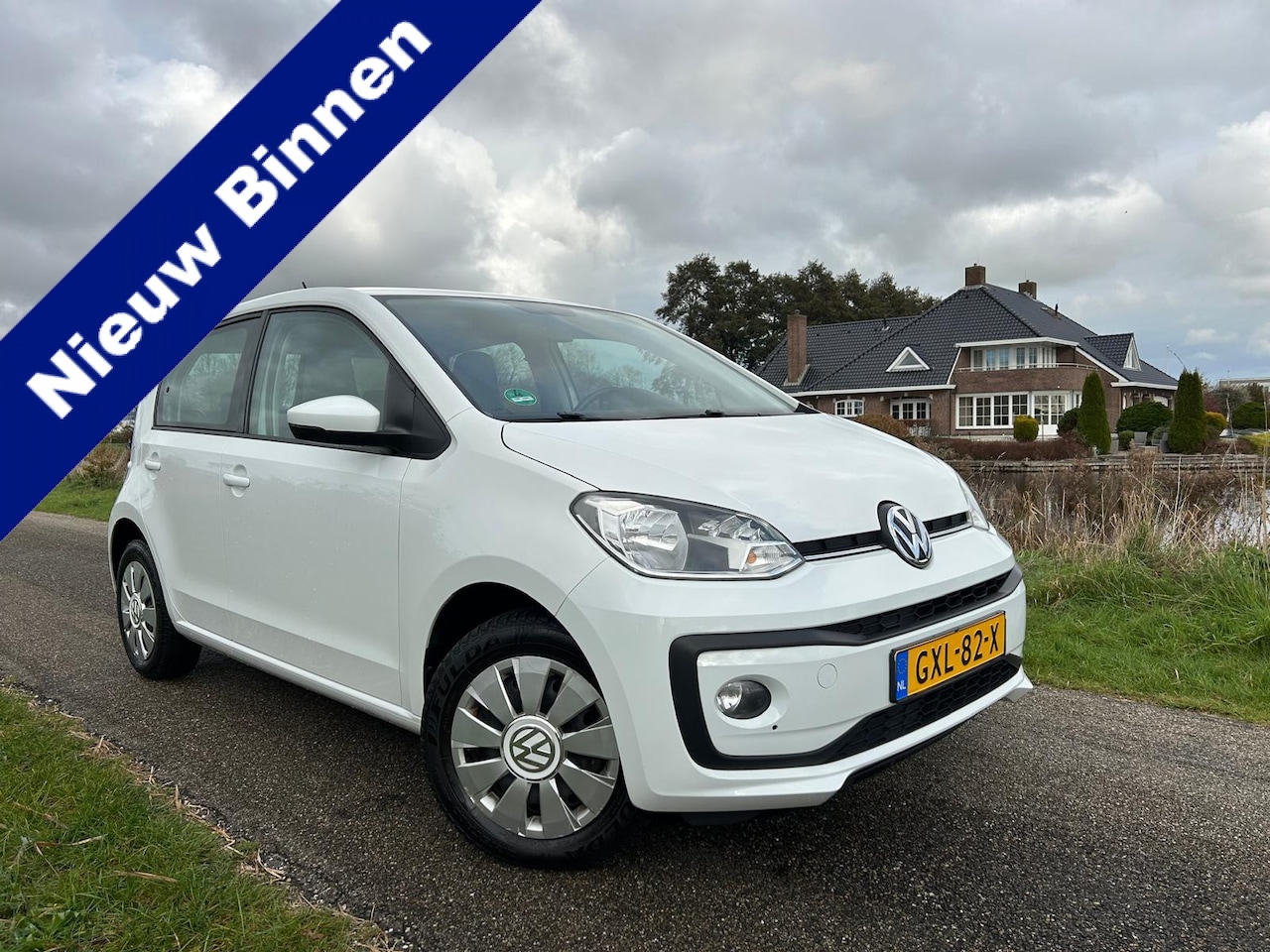 Volkswagen Up! - 1.0 BMT Move up! 5-Deurs / Airco / Stoelverwarming / Nieuw model! - AutoWereld.nl