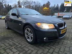 BMW 3-serie - 318i Business Line XENON/navi/CRUISE