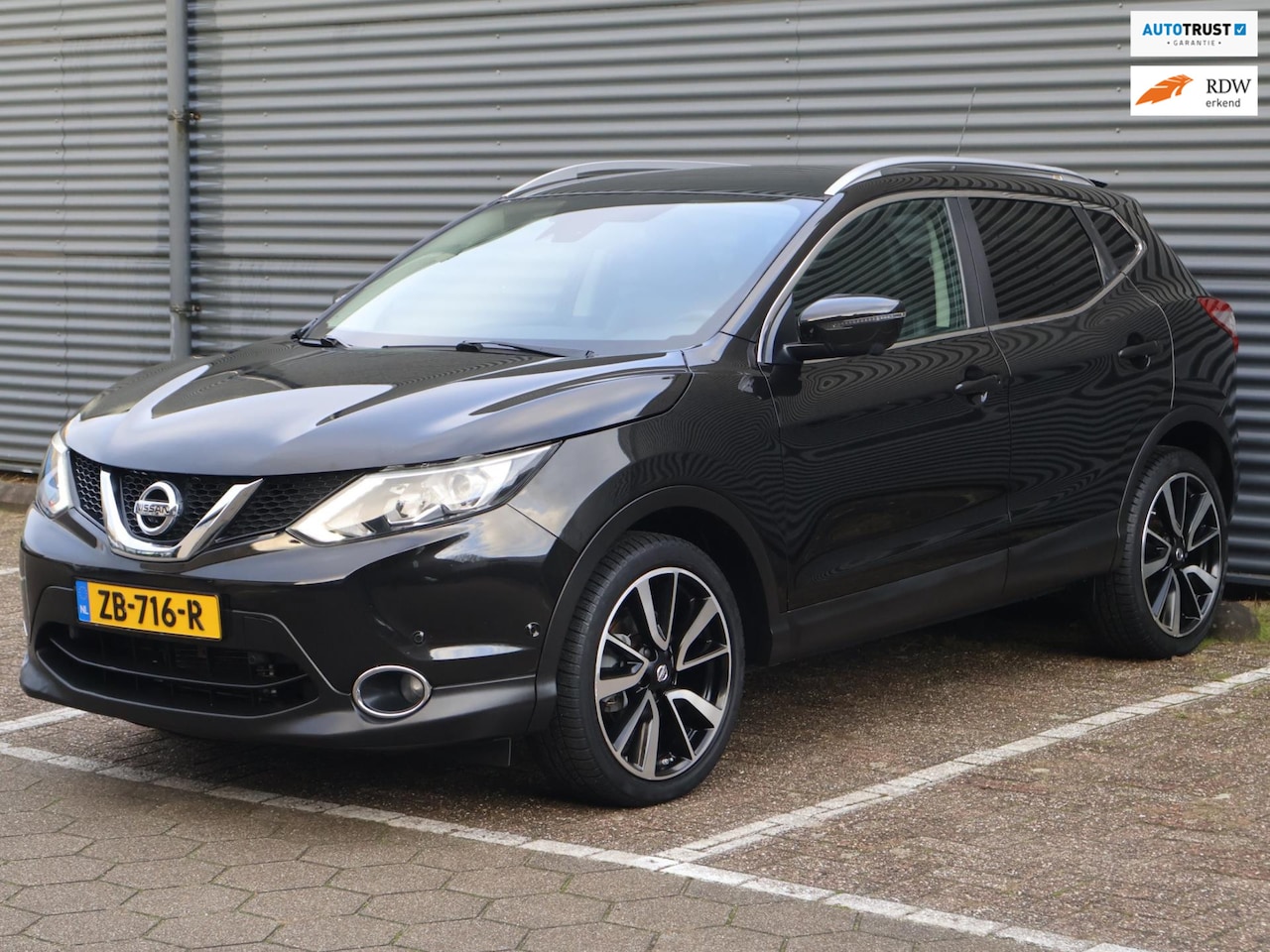 Nissan Qashqai - 1.2 Tekna|Pano|360|Automaat|Leder|Vol opties! - AutoWereld.nl