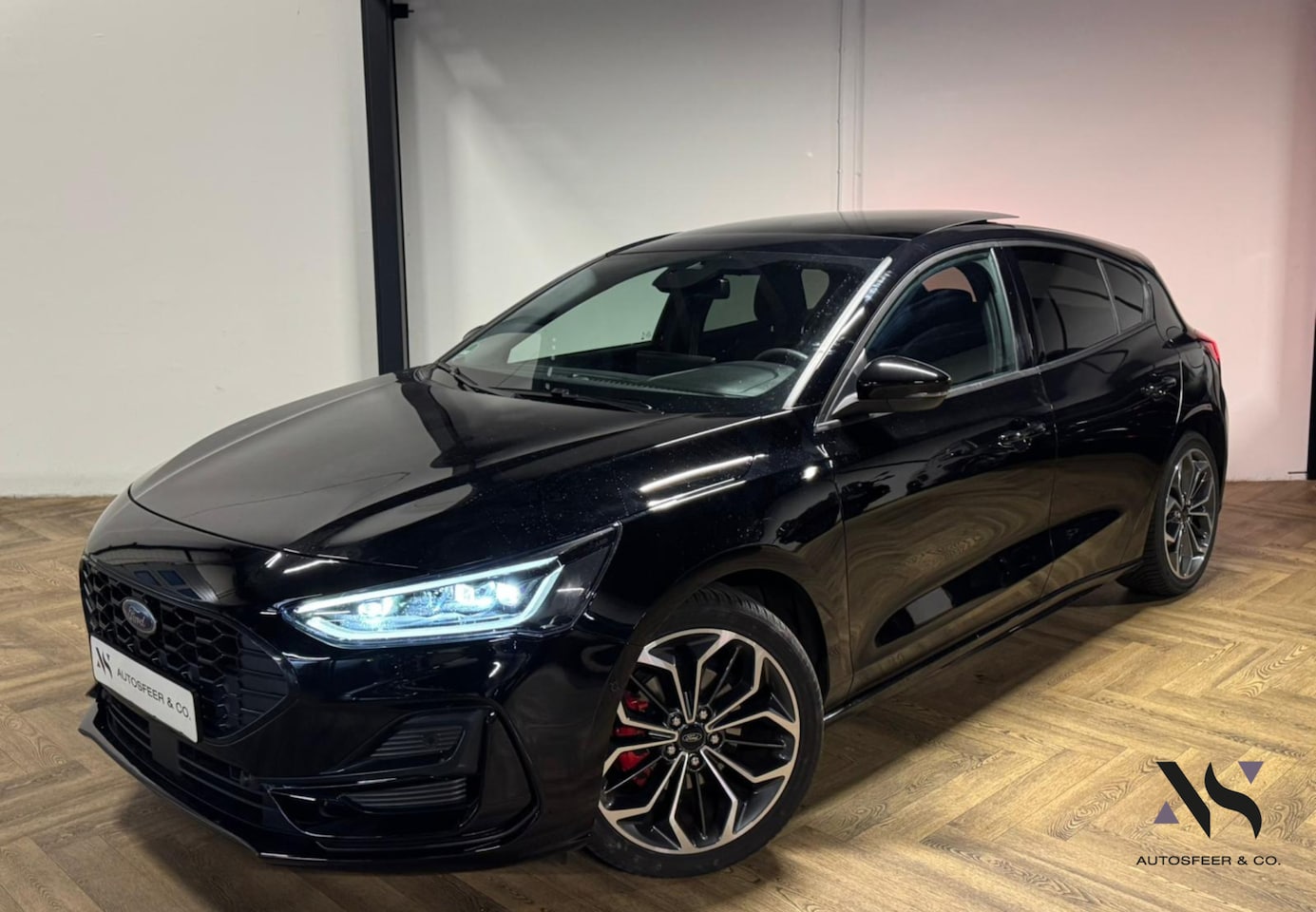 Ford Focus - 1.0 EcoBoost Hybrid ST Line X 1.0 EcoBoost Hybrid ST Line X PANO B&O VOL' - AutoWereld.nl