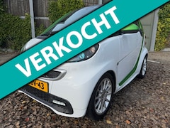 Smart Fortwo coupé - 1.0 Base AIRCO | NAVI | XENON