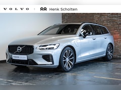 Volvo V60 - T6 Plug-in hybrid AWD Plus Dark | Verwarmbare Voorstoelen (met geheugen), Stuurwiel en Ach