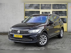 Volkswagen Tiguan - 1.5 TSI Life Business BJ2021 Lmv 17" | Led V+A | Pdc | Navi | Keyless entry | Trekhaak | V