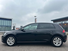 Volkswagen Golf - 1.0 TSI Comfortline VW Golf Comfortline 1.0 TSI 115pk 2019 Zwart Origineel NL Auto + Dealer onderhouden
