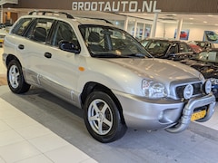 Hyundai Santa Fe - 2.4i-16V 4WD Airco, Trekhaak, Stuurbekrachtiging