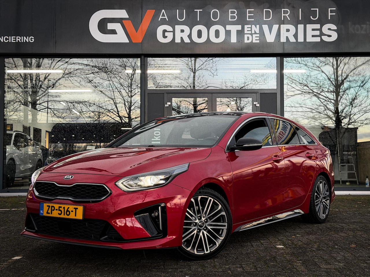 Kia Pro cee'd - 1.4 T-GDI GT-PlusLine Org.NL|Pano|Trekhaak|Elek klep|Camera - AutoWereld.nl